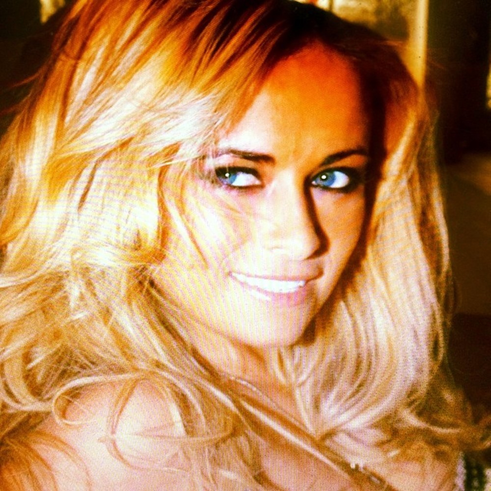 Meet your Posher, Sabina